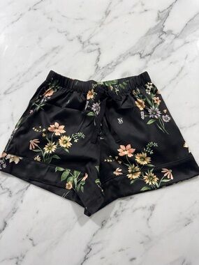 VICTORIA'S SECRET Signature Satin Sleep Shorts